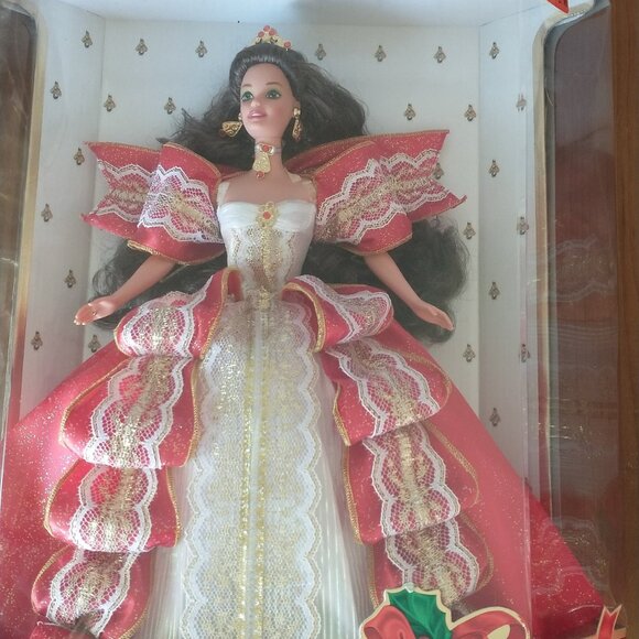 NWT 1997 Happy Holidays Special Edition 10th Anniversary Barbie - Picture 5 of 8